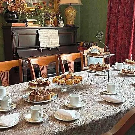 Preston House Boutique 4*